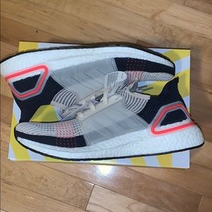 Adidas Ultraboost 19 sz. 10.5D